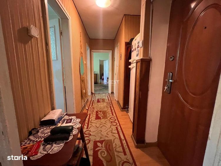 Apartament cu 3 camere în Tudor Vladimirescu