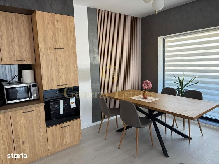 Apartament cu 3 camere decomandat în Tractorul