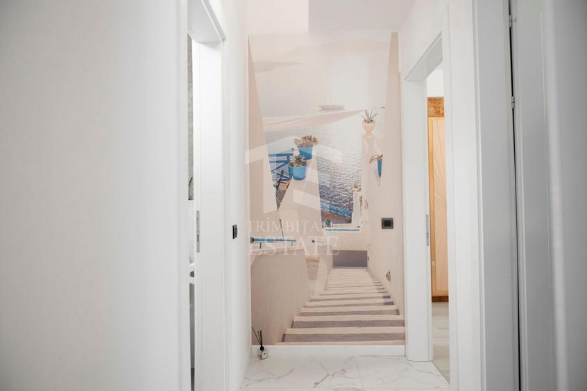 Apartament cu 3 camere decomandat, mobilat în Central