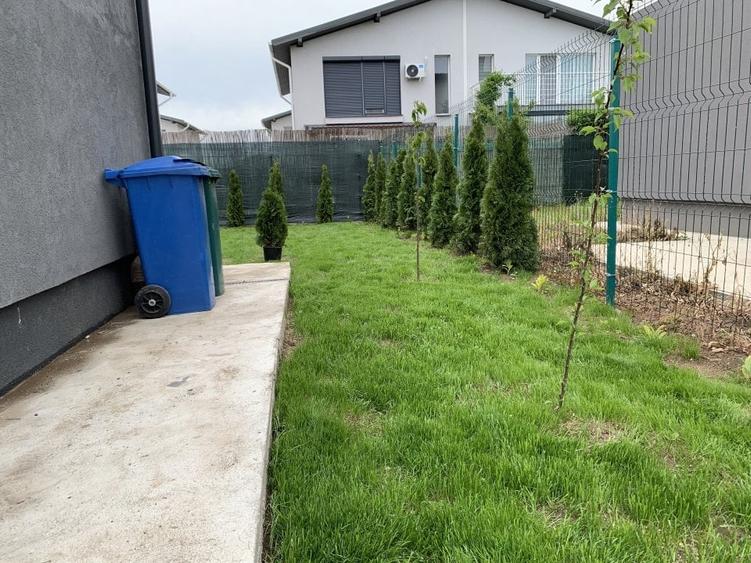 Casă individuală cu 5 camere cu Canalizare în Tunari