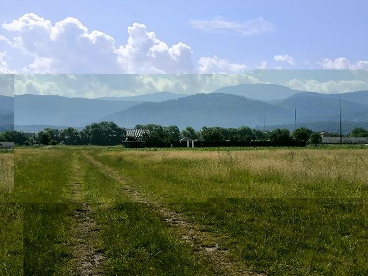 Teren intravilan de 588 mp, în Cristian