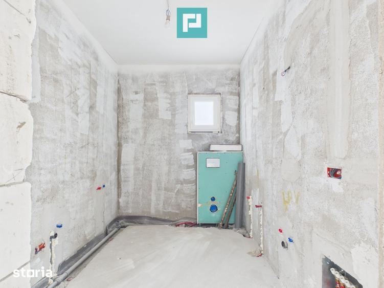 Casă cu 4 camere cu Teren 464 Mp în Pârneava