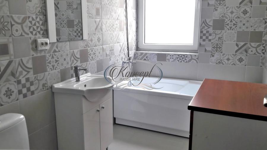 Sopor, 3 camere cu balcon si parcare - 11
