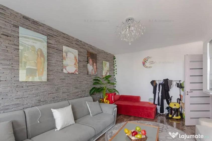 Apartament cu 3 camere decomandat în Berceni