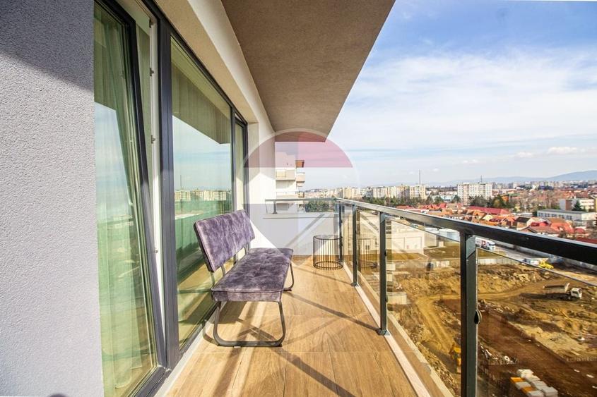 Apartament cu 3 camere decomandat, mobilat în Central