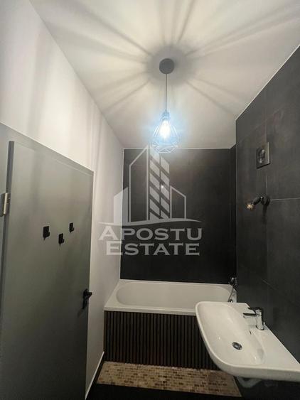 Apartament cu 2 camere decomandat în Torontalului