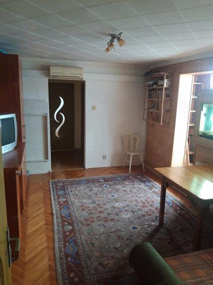 Apartament cu 2 camere semidecomandat în Săsar