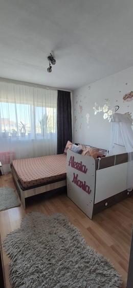 Apartament cu 2 camere decomandat în Casa de Cultură