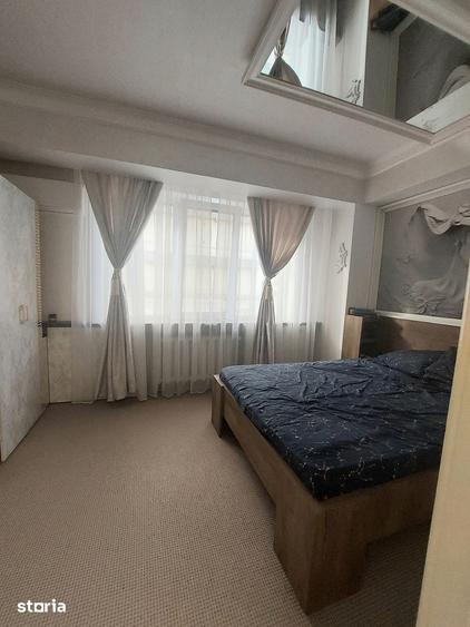 Apartament cu 3 camere în Ultracentral