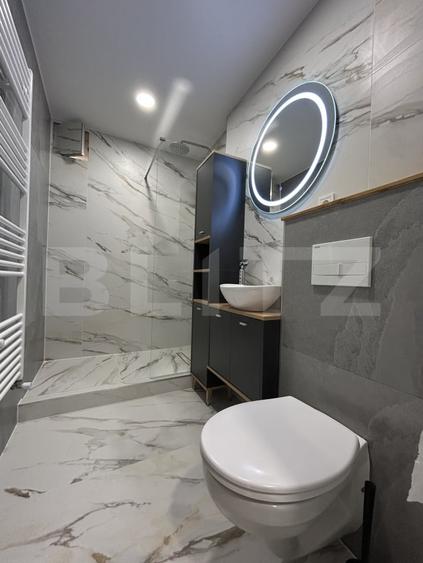 Apartament cu 2 camere semidecomandat, mobilat în Gherla