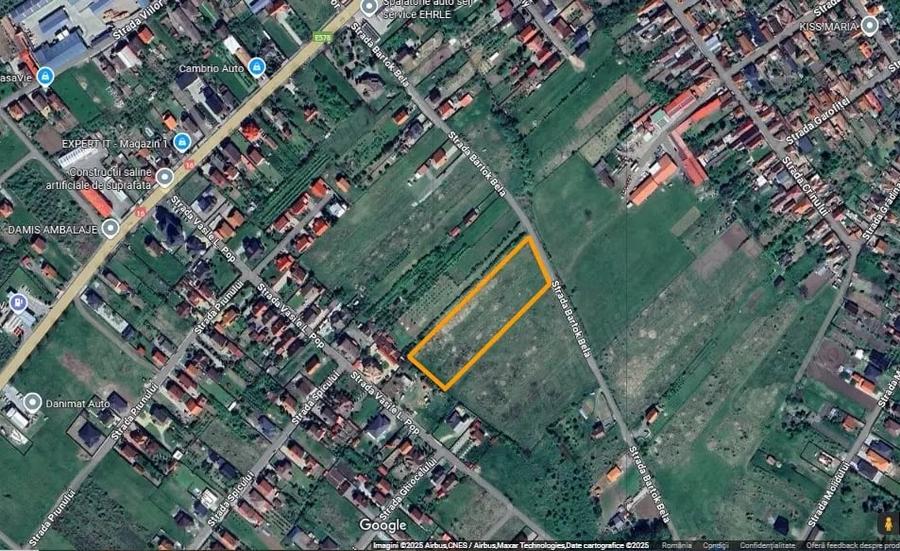 Teren de 8000 mp, în Central