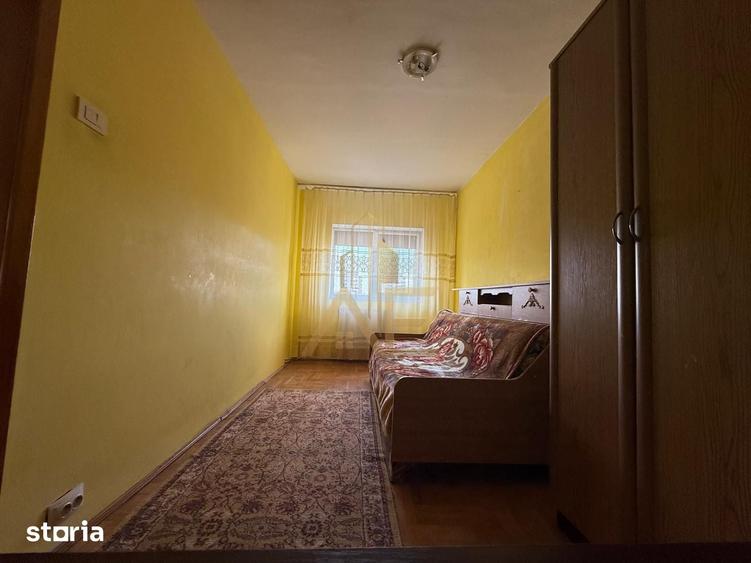 Apartament cu 3 camere decomandat în Nănești