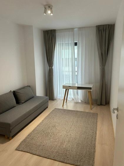 Apartament cu 3 camere decomandat în Morarilor