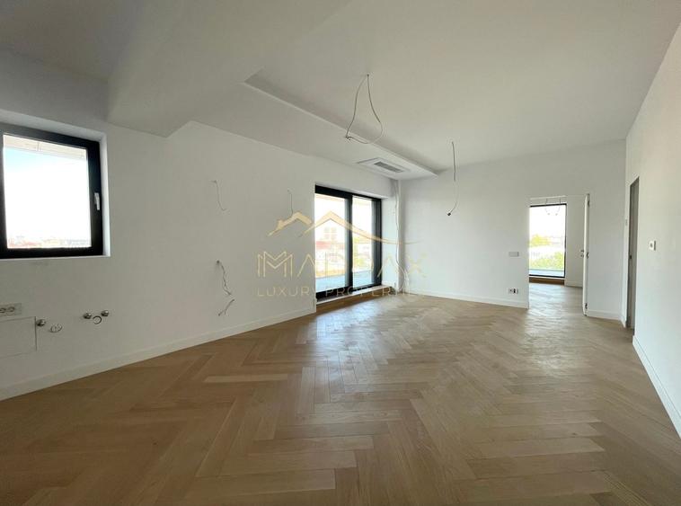 Apartament cu 3 camere în Unirii