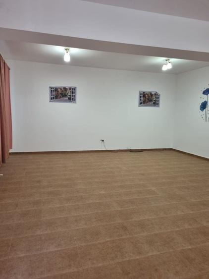 Casă cu 4 camere în Mihai Viteazu