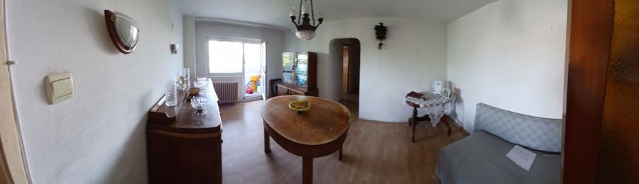 Apartament cu 4 camere decomandat în Eroii Revoluției