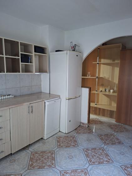 Apartament cu 2 camere de inchiriat in Calea Sagului,320 euro - 1