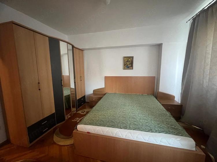 Apartament cu 3 camere semidecomandat în Iosefin