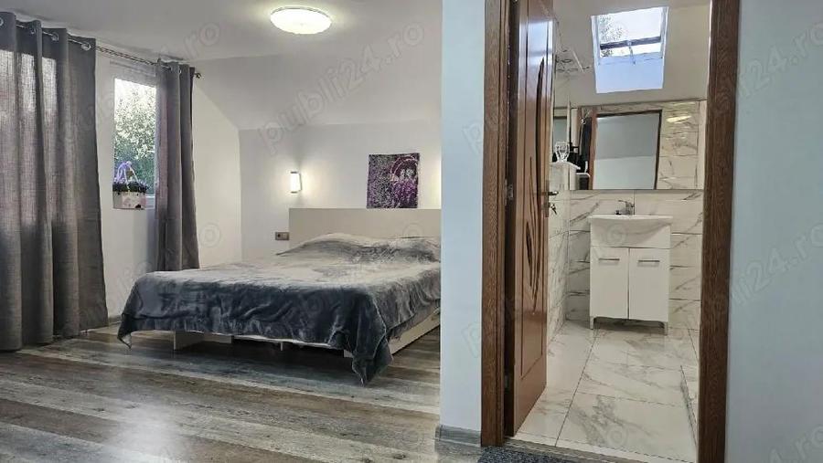 Spațiu comercial, de 200 mp, în Central