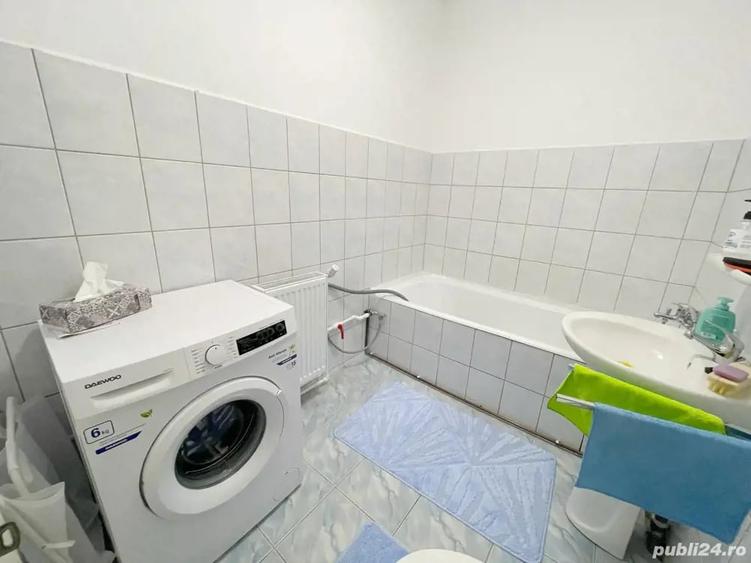 Apartament cu 2 camere decomandat în Lipovei