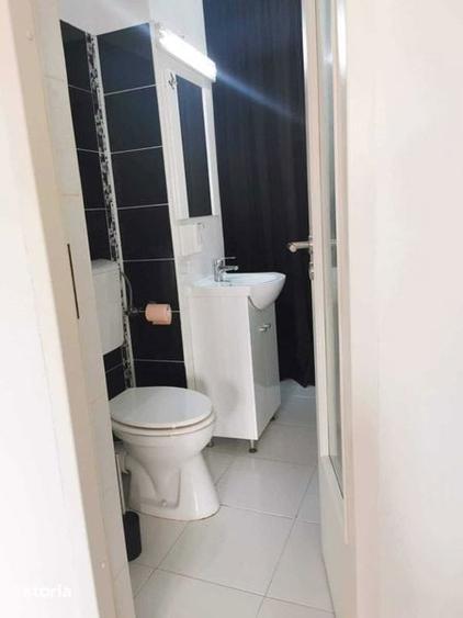 Apartament cu 3 camere decomandat în Gheorghe Doja