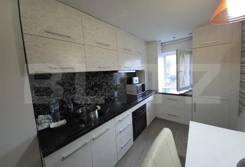 Apartament cu 3 camere decomandat, mobilat în Ștefan cel Mare