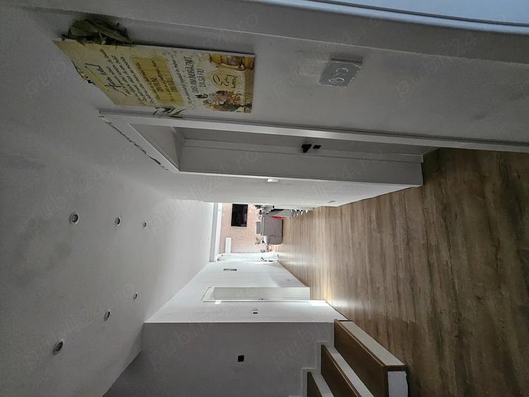 Casă cu Teren 315 Mp în Dumbrăvița
