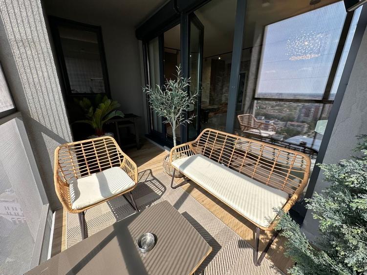 Apartament cu 3 camere decomandat în Central