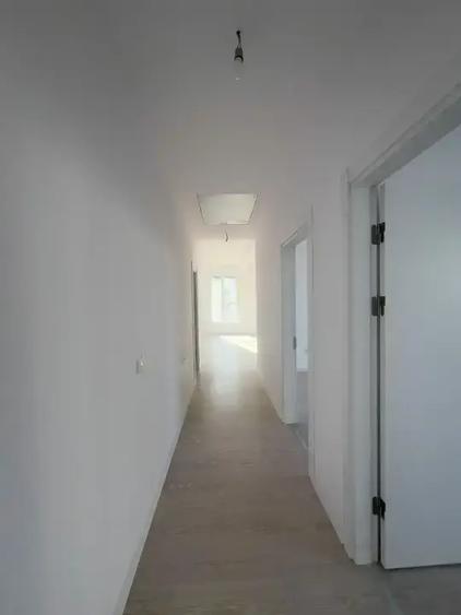 Casa De Vanzare 4 Camere | Finalizata | Curte Parcarea | Bariera - 10