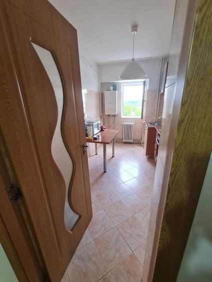 Apartament cu 3 camere decomandat în Independenței