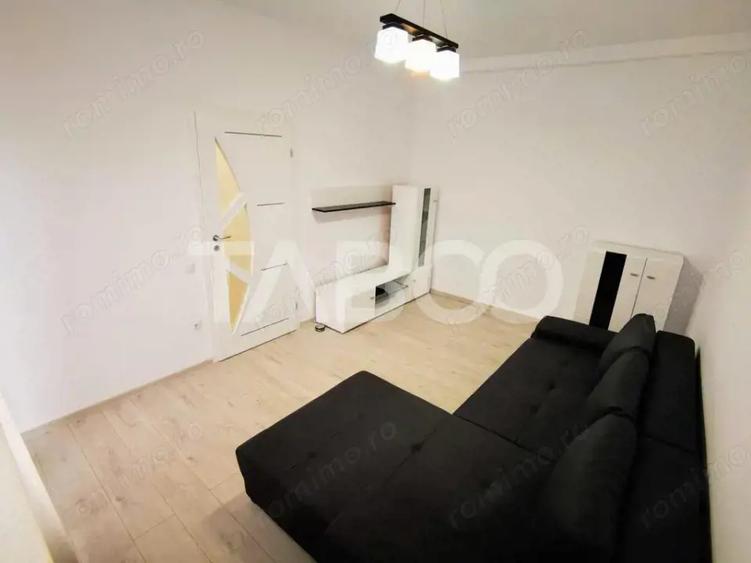 Apartament cu 4 camere decomandat, mobilat în Tineretului