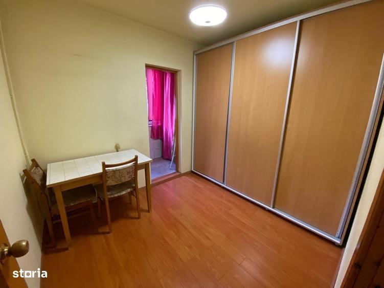 Apartament cu 4 camere decomandat în Mărăști