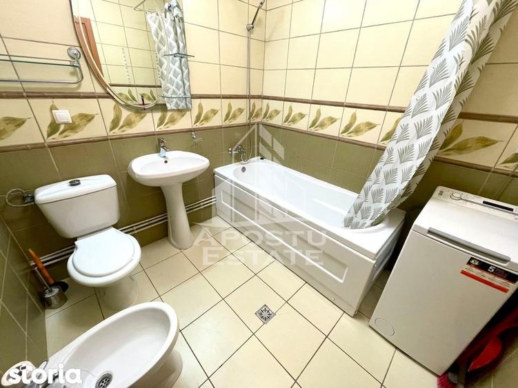 Apartament cu 3 camere, mobilat în Steaua