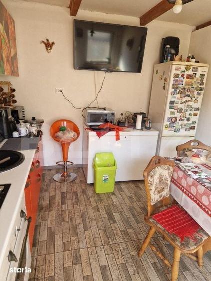 Casă cu 3 camere cu Teren 2000 Mp în Simeria