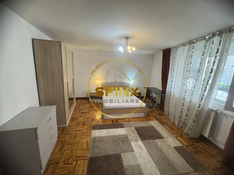 Apartament cu 2 camere semidecomandat, mobilat în Central