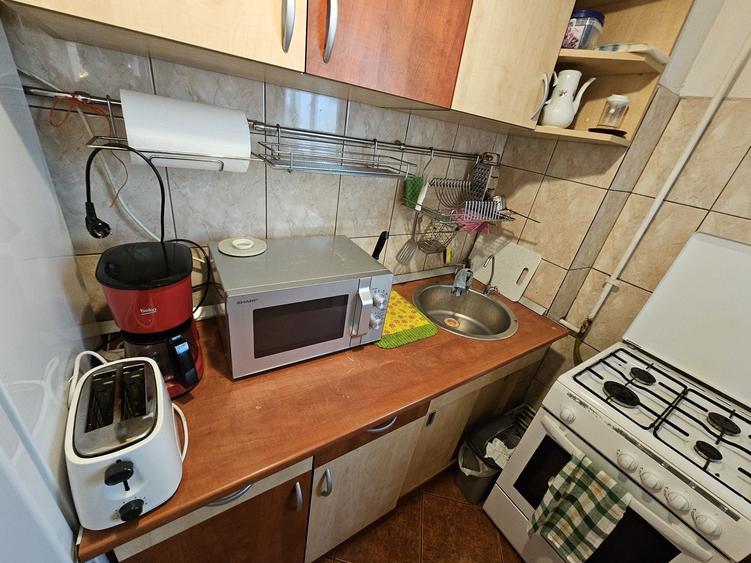 Garsonieră decomandată în Drumul Carului