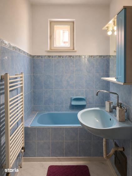 Apartament cu 3 camere decomandat în Bistrița Lac