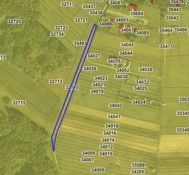 Teren agricol extravilan de 2900 mp, în Reci