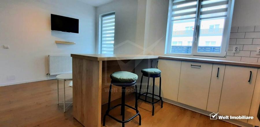 Apartament cu 2 camere semidecomandat, mobilat în Florești