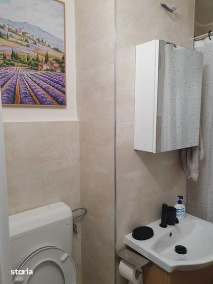 Garsonieră în Casa Cărții