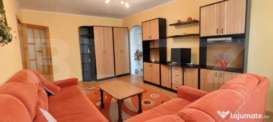 Apartament cu 2 camere semidecomandat în Central