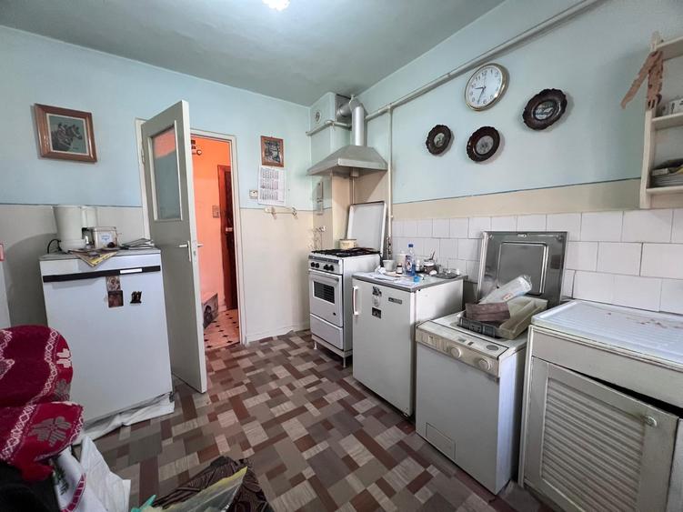 Apartament cu 2 camere decomandat în Decebal