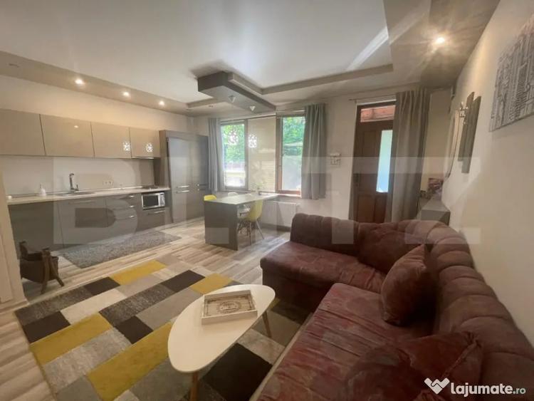 Apartament cu 2 camere semidecomandat în Central