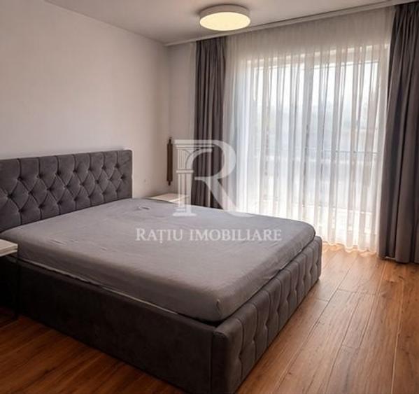 Apartament cu 3 camere decomandat, mobilat în Iosia
