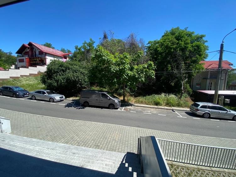 Teren Construcții intravilan de 850 mp, în Prundu