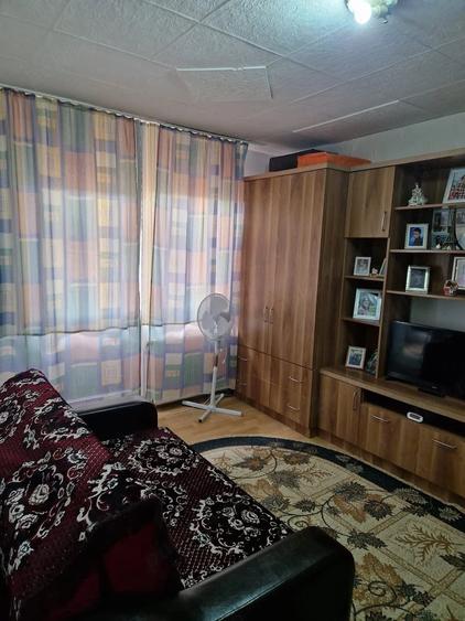 Garsonieră decomandată în Micro 1