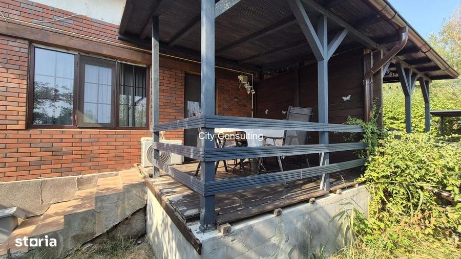 Casă cu 2 camere în Ostratu
