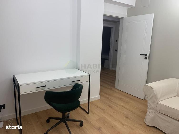 Casă cu 4 camere în Sisești