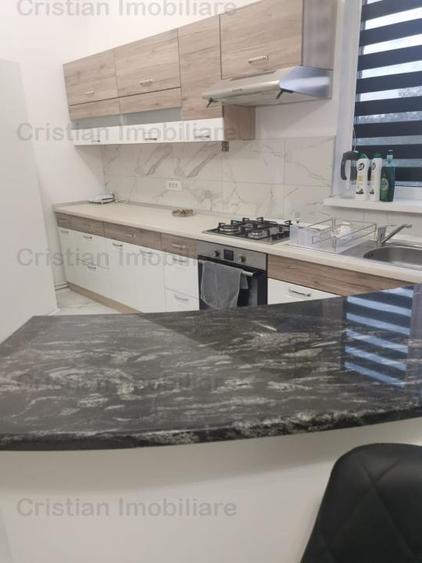 Casă individuală cu 3 camere cu Canalizare în Cazasu
