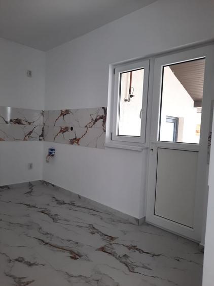 Casă individuală cu 5 camere cu Teren 440 Mp în Săbăreni